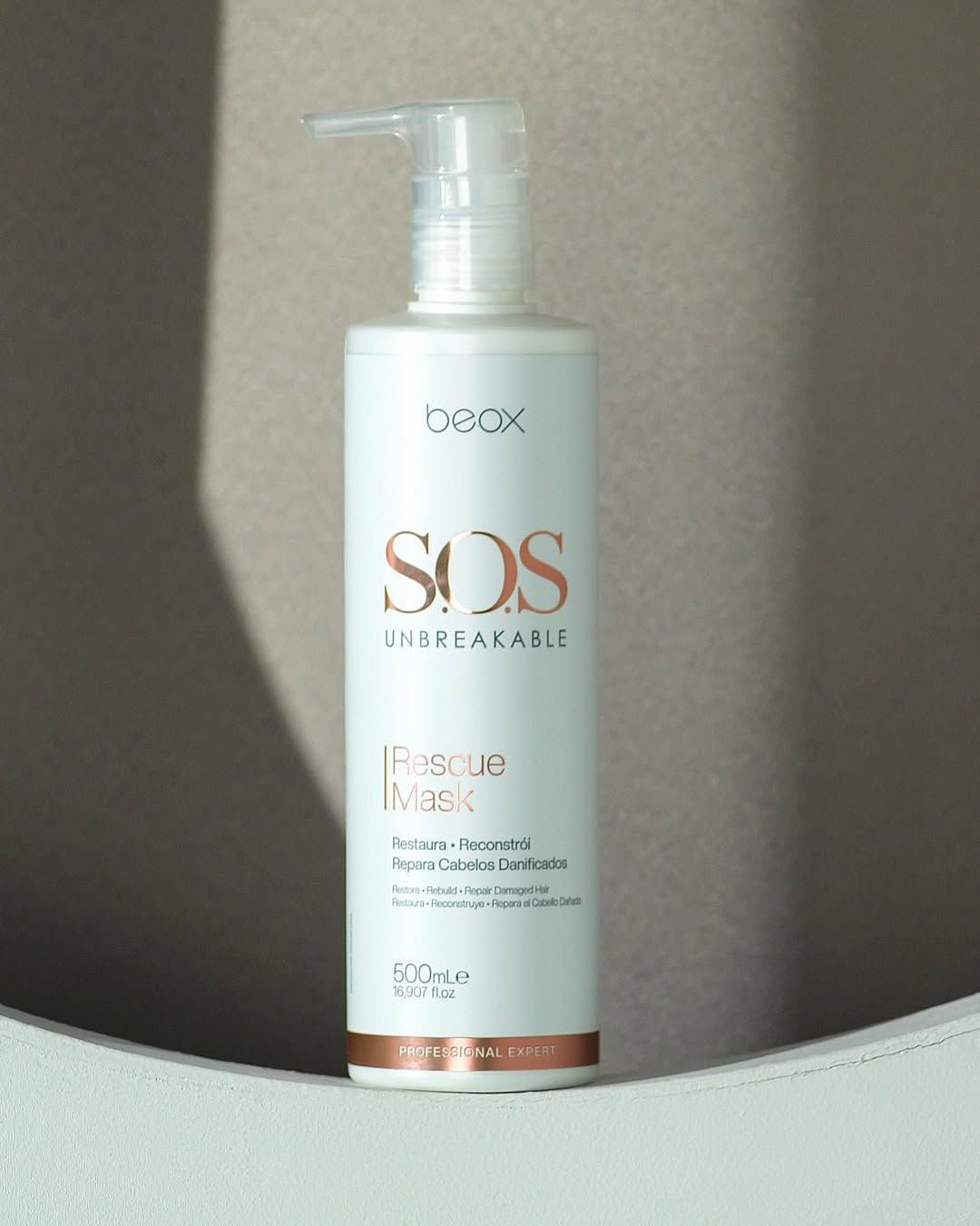 SOS Unbreakable Rescue Mask by Beox professional Hair Mask for Reconstruction, highlighted packaging