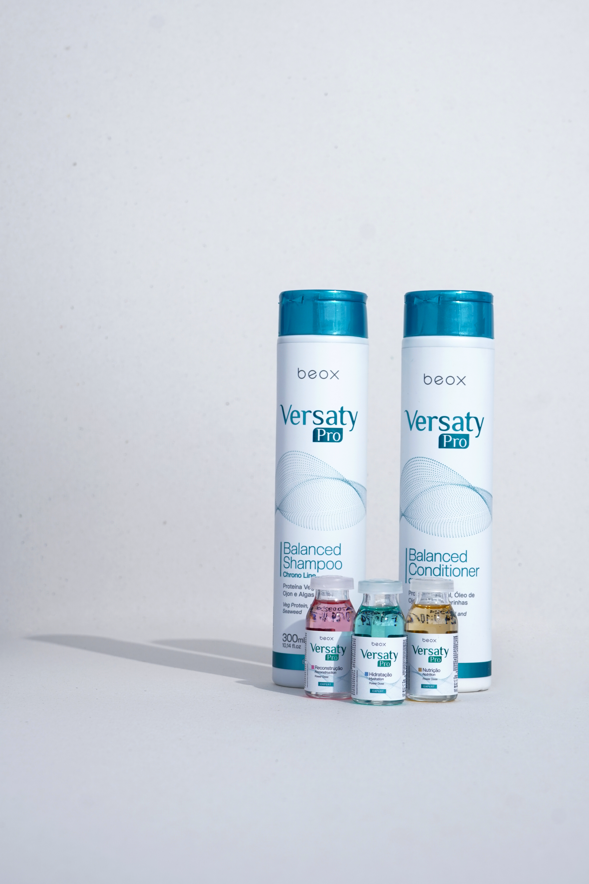 Versaty Pro Home Care Kit by Beox professional Shampoo, Conditioner, Hair Mask for Nutrition, Hydration, Reconstruction, highlighted packaging